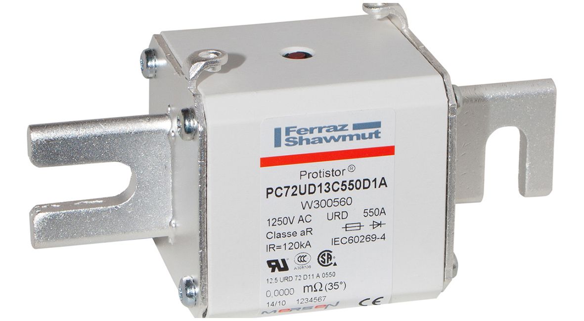 W300560 - Size 72 type DIN110 blades aR 550 A 1250VAC